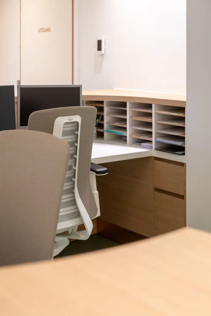 Interstuhl Pure bureaustoelen aan het onthaal
